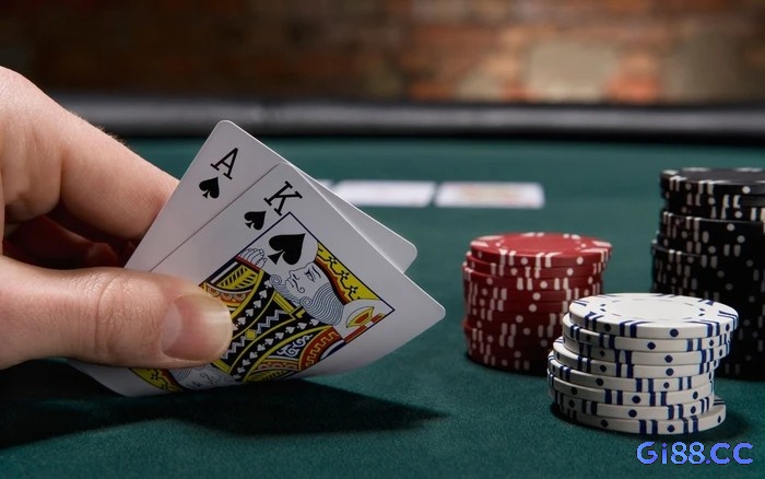 Poker là một trong những trò chơi đánh bài phổ biến và thịnh hành nhất hiện nay!